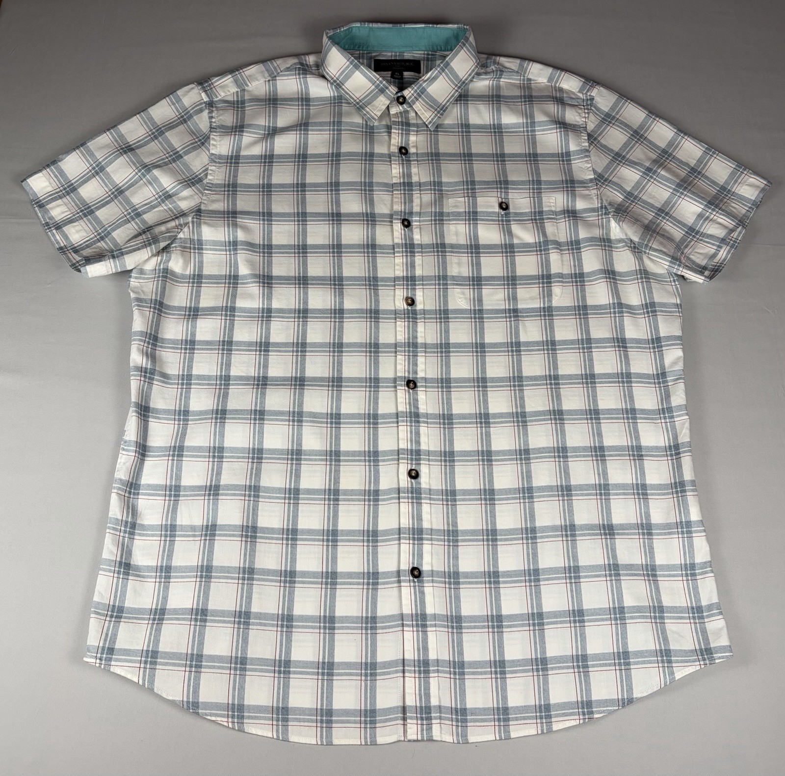 Banana Republic Standard Fit Shirt Mens XL White Blue Plaid Button Short Sleeve