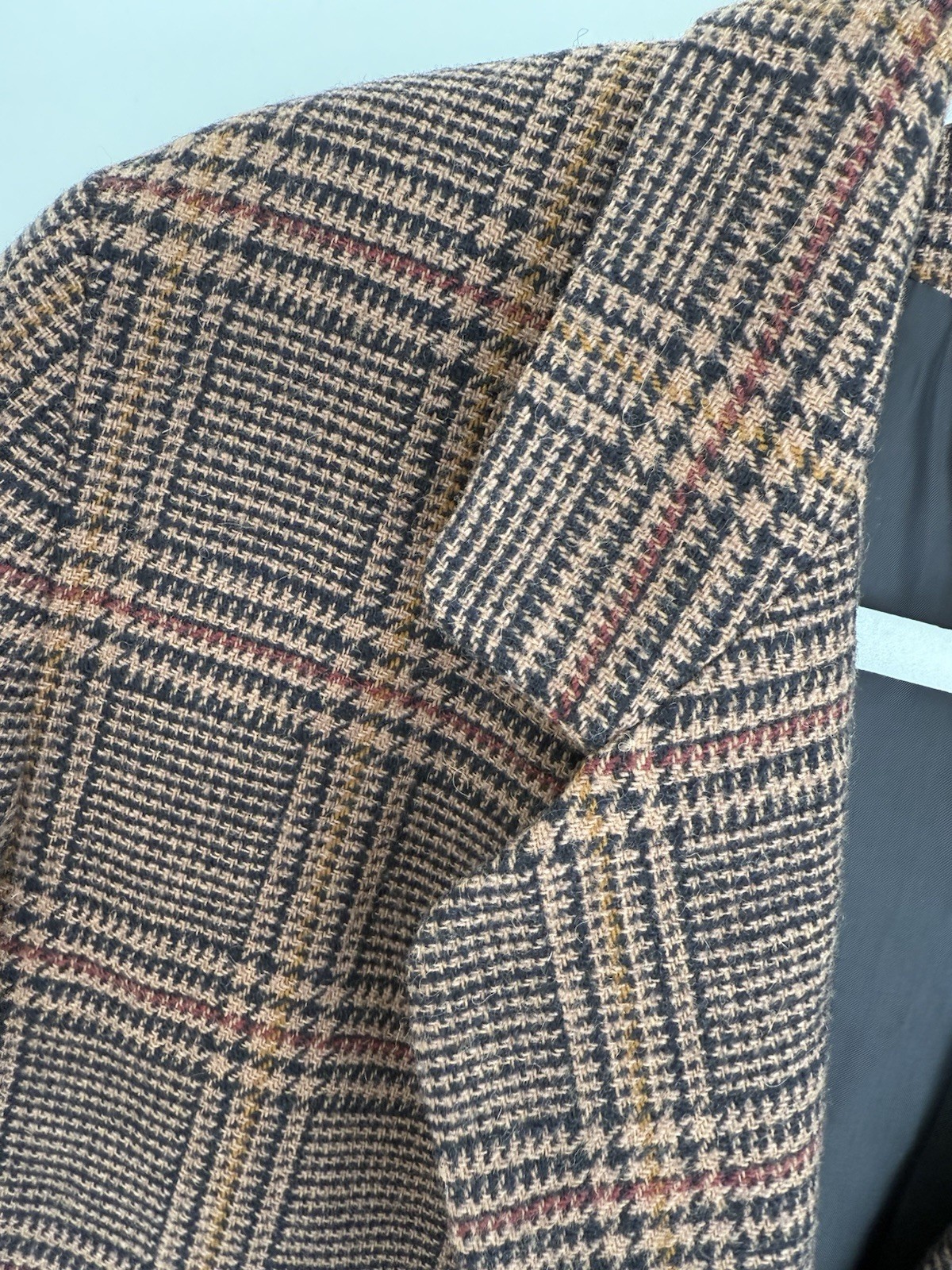 Vintage plaid wool blazer by Harvé Benard; “old money” style, size M.