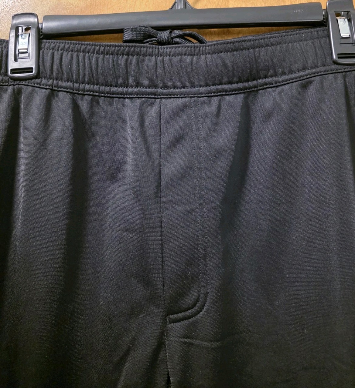 ADIDAS Tricot Men’s Size Large Black/Black Stitched Logo 12″ Leg Zip Track Pants