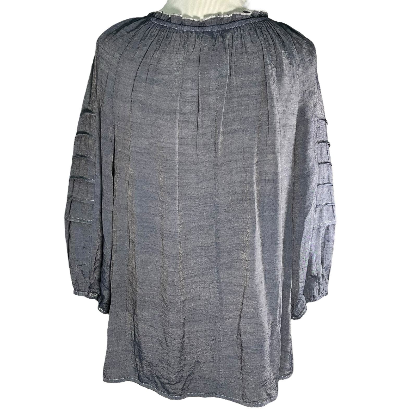 Unique Spectrum Blue Long Sleeve Top Small
