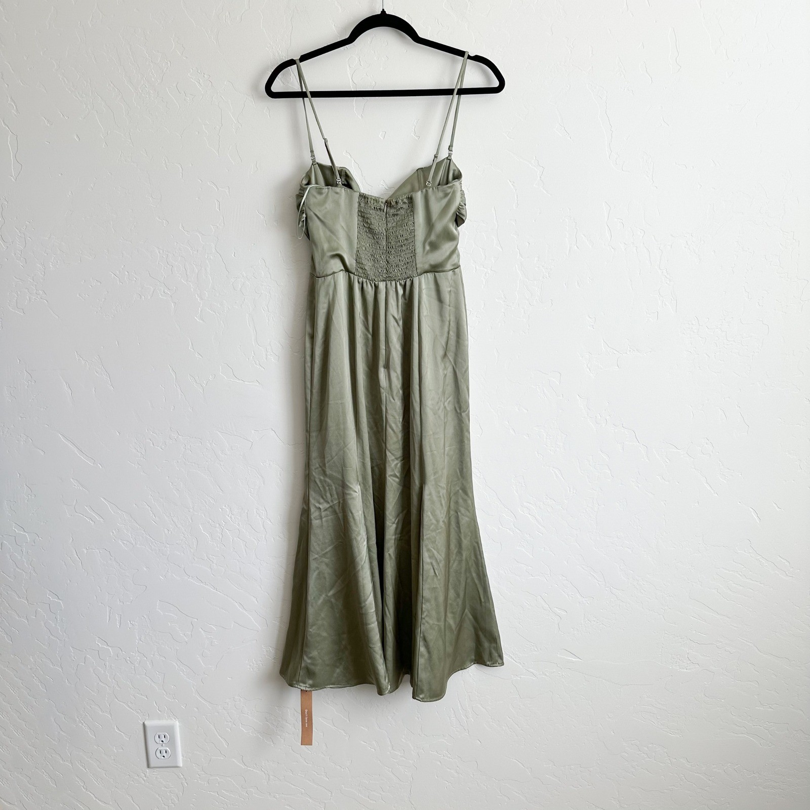 Reformation | NWT Hensley Satin Midi Dress in Artichoke Green Size 2