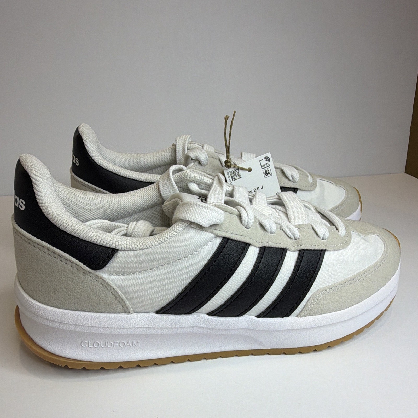 adidas Run 70s 2.0 J Low Top Lace-Up White/Black/Gray/Tan Kids 5 JI2266