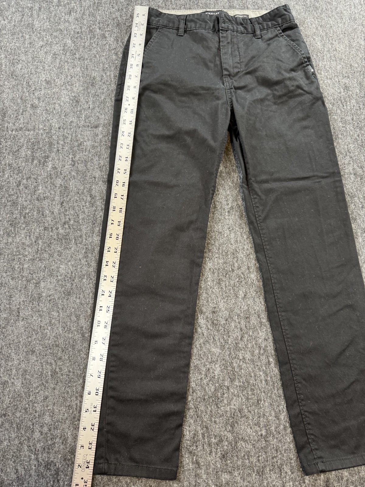 Quicksilver Men’s Black Pants Size 26 Straight Fit