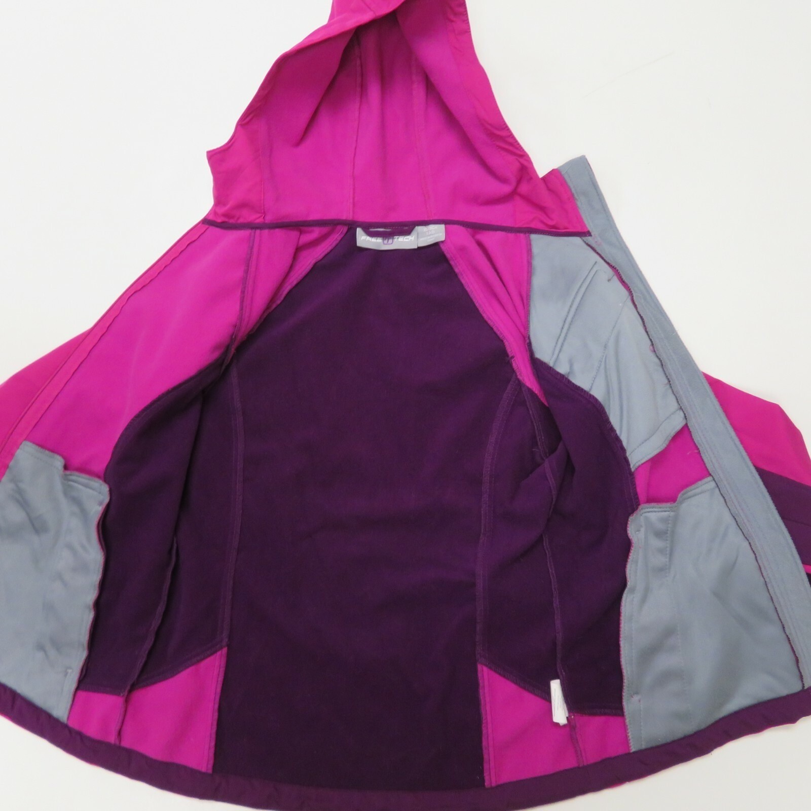 FreeTech Jacket Womens XS 0-2 Purple Pink Coat Hooded Softshell Hiking Rain