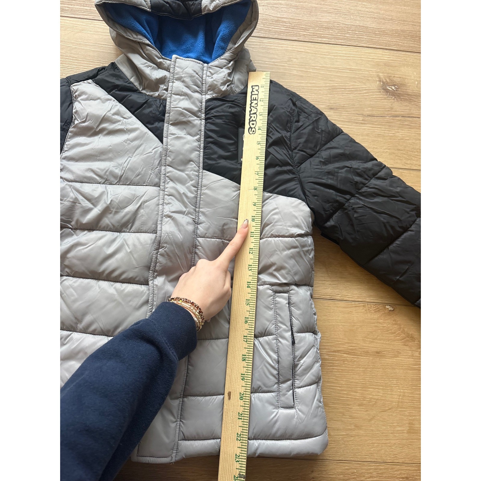 Spyder Boys Alloy Puffer Jacket Grey Black Blue Hooded Winter Coat size M 10/12