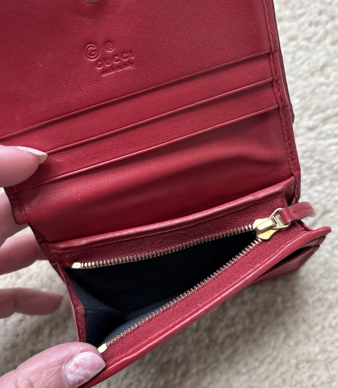 Gucci GG Supreme Monogram Blooms Blue wallet, Excellent condition!!!