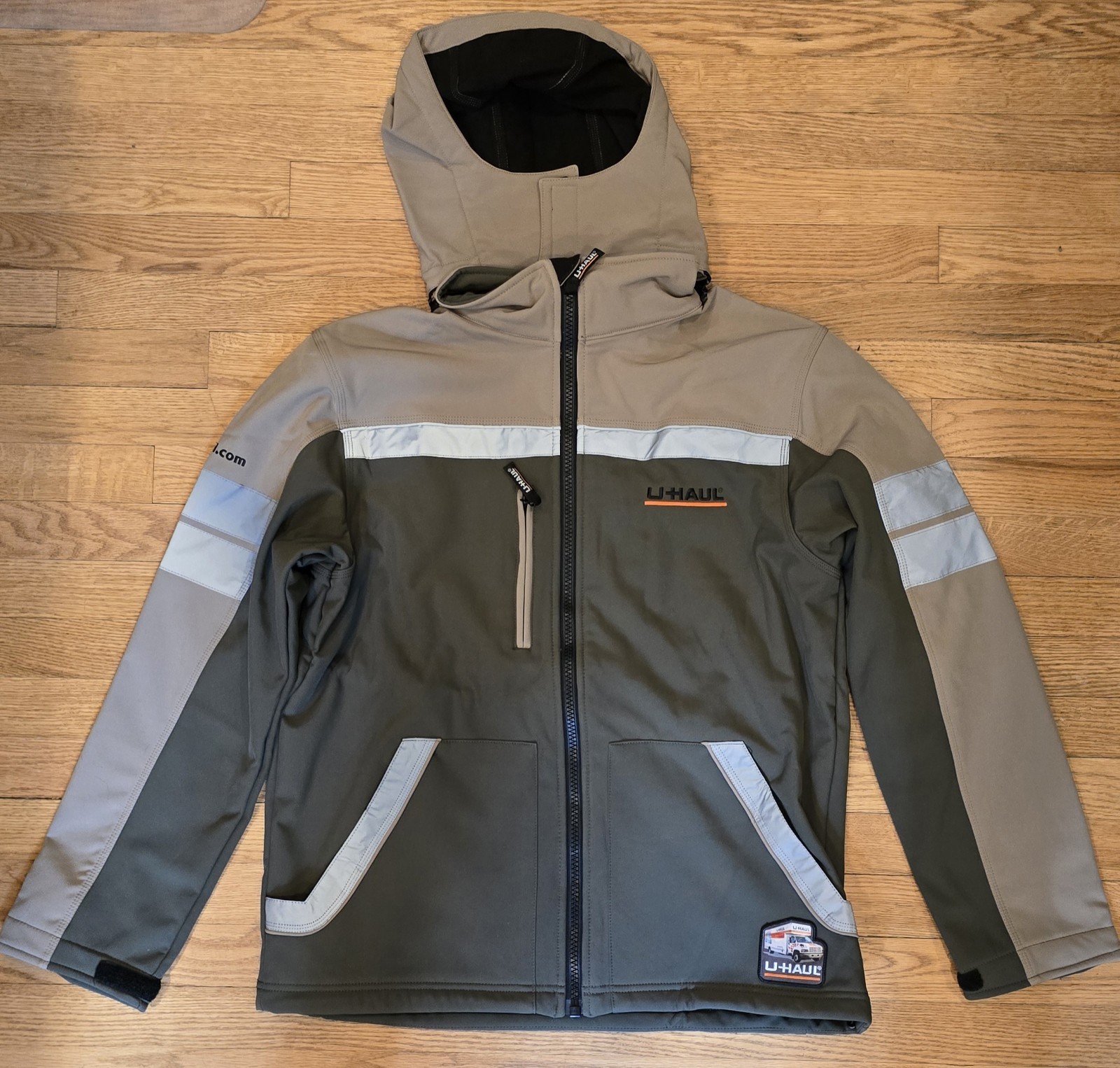 U-Haul Reflective Softshell Utility Jacket Size Large | Gorpcore Streetwear-NEW