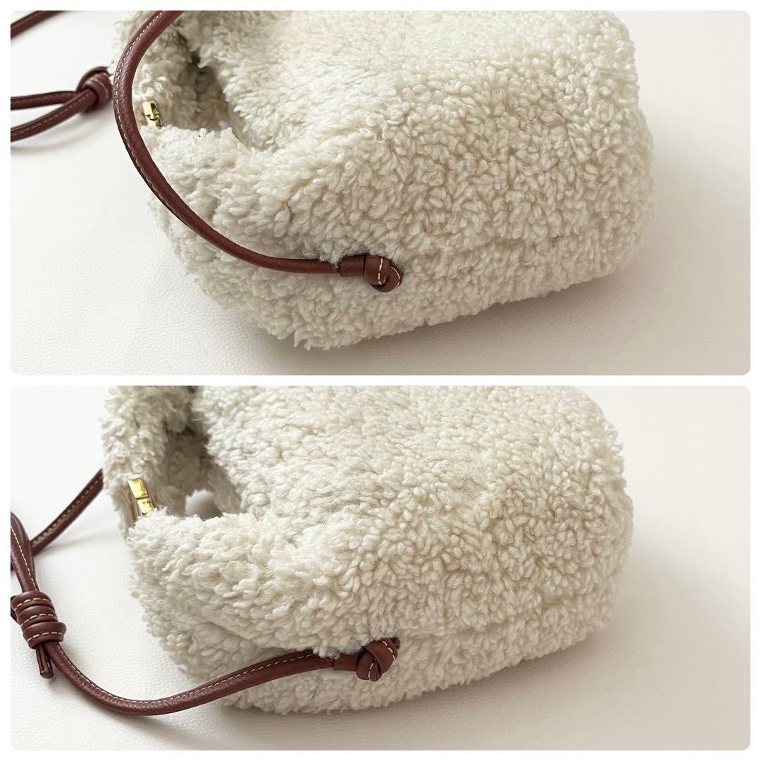 POLENE Berry Boucle Ecru Shoulder Bag Boa Leather from Japan