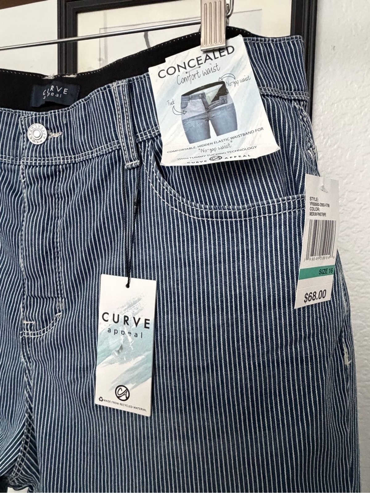 Curve Collection Women’s Ankle Crop Jeans – Blue Pinstripe