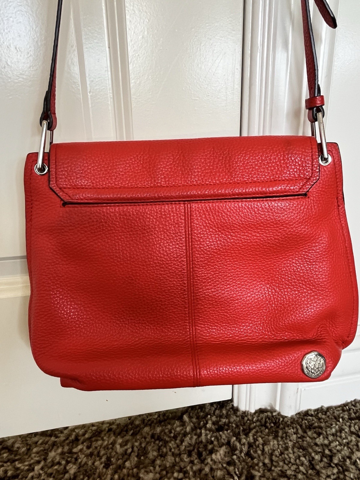 Vince Camuto Red Pebbled Crossbody Bag Medium Magnetic Flap Zip Detachable