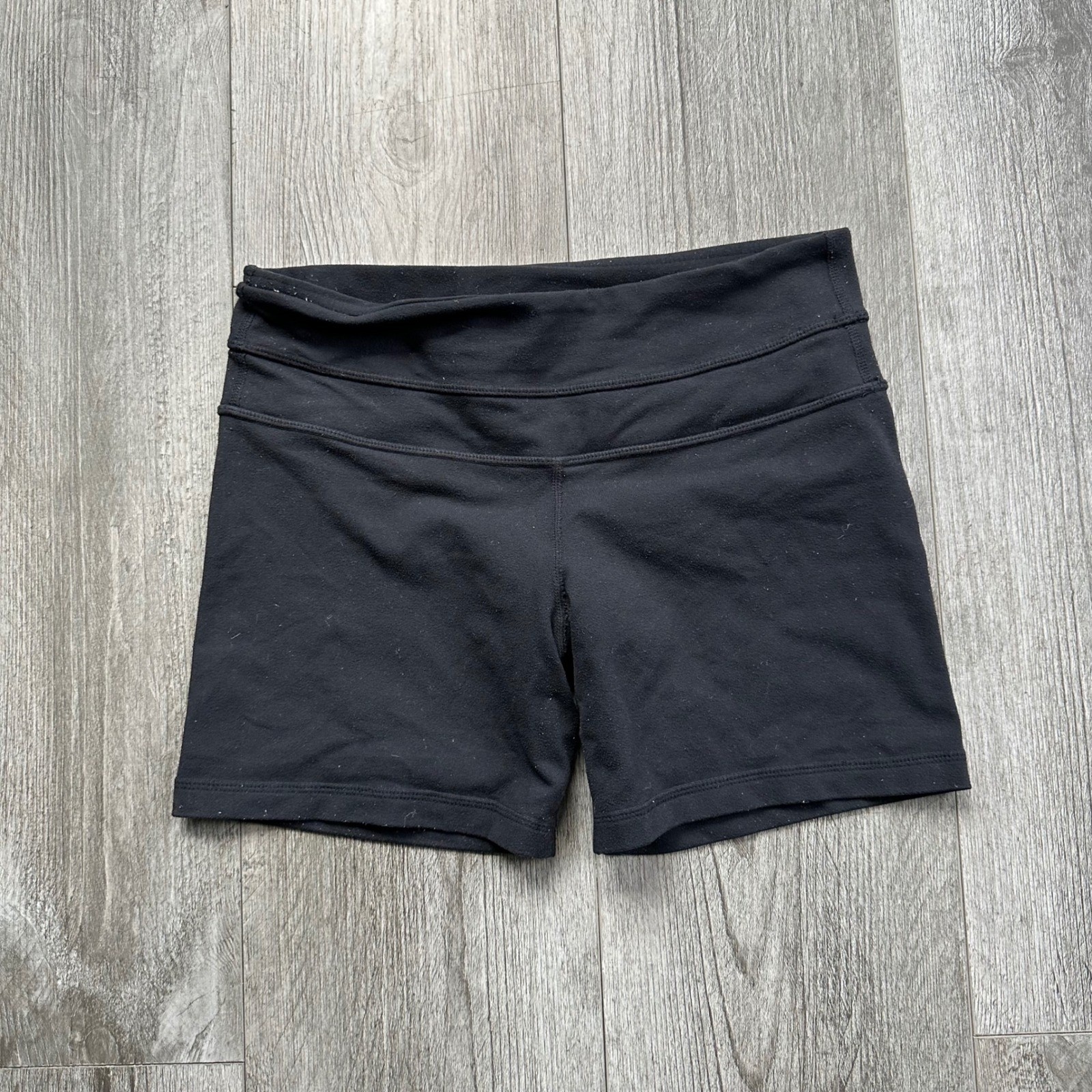 Lululemon Align Shorts Womens 4 Black High Rise