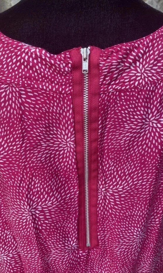 MADISON Tunic Top Large Hot Pink White Slouch Pockets Sleeveless Excellent