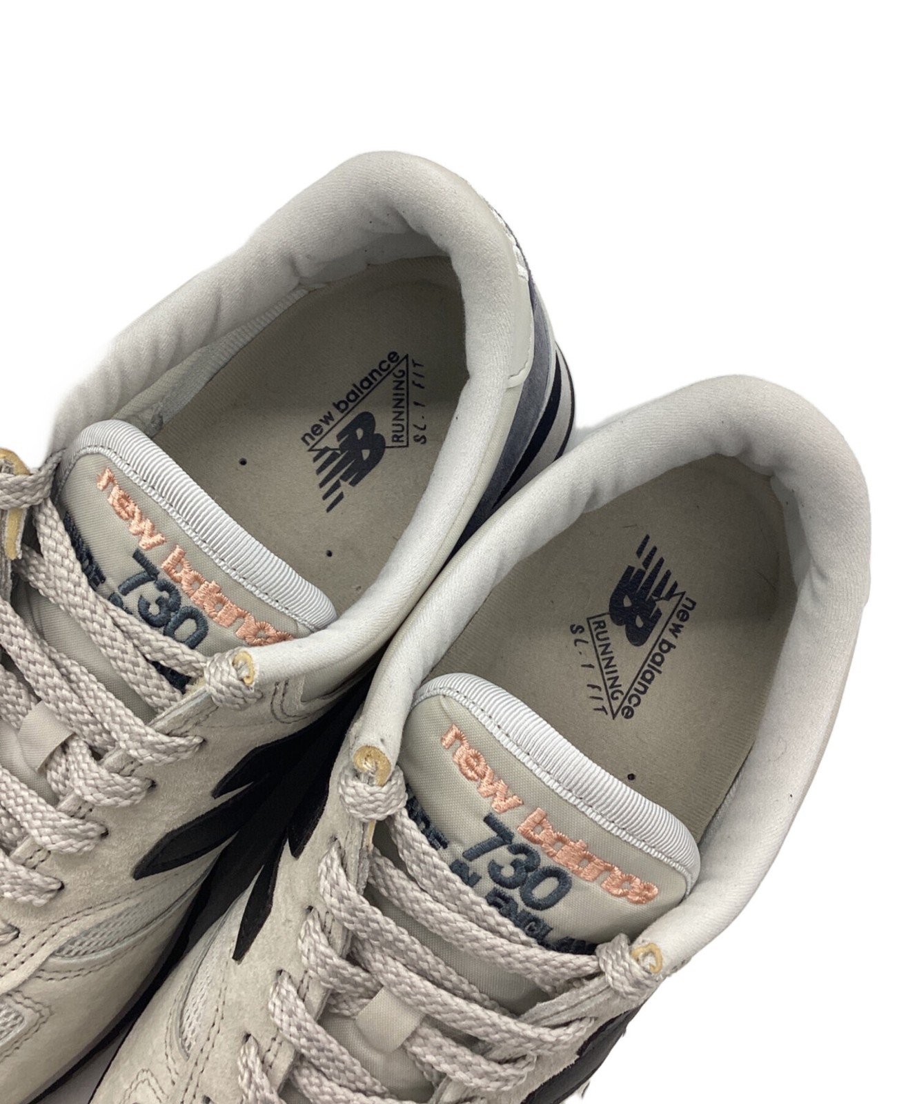 New Balance Low Cut Sneakers BG058