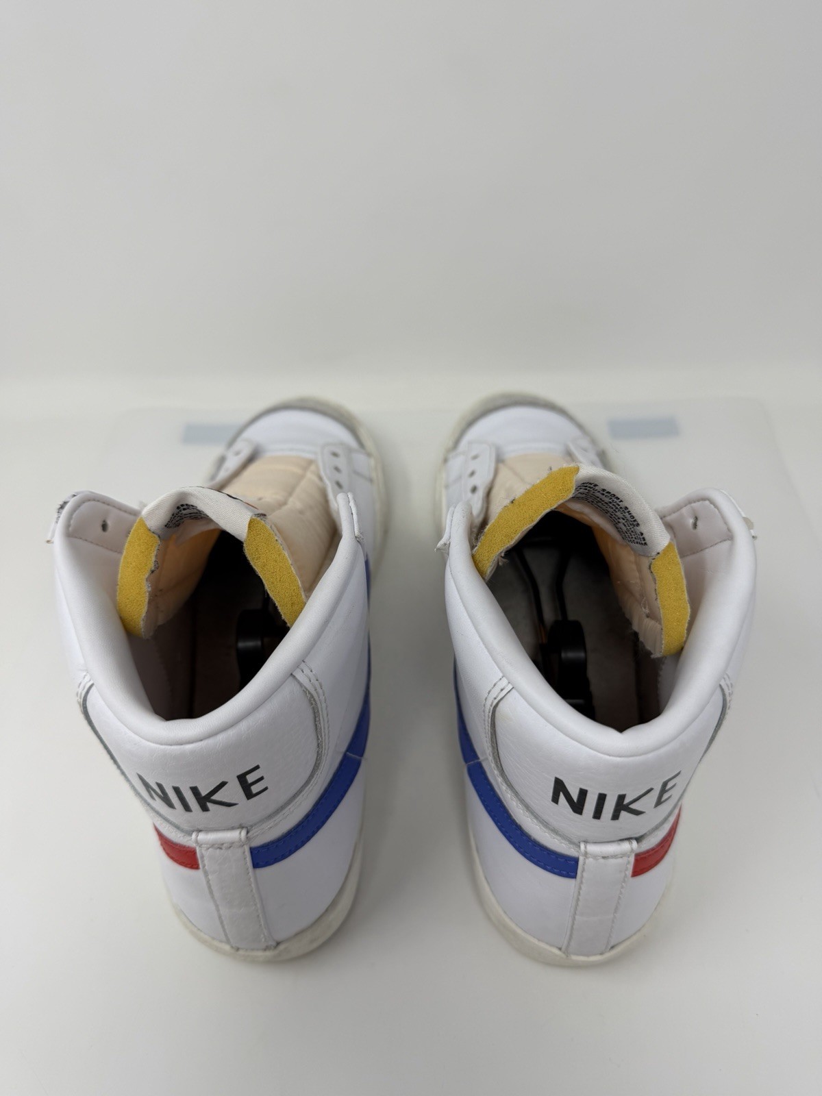 Nike Blazer Mid ’77 Vintage Red White & Blue Sneaker BQ6806-117 Size: 9.5