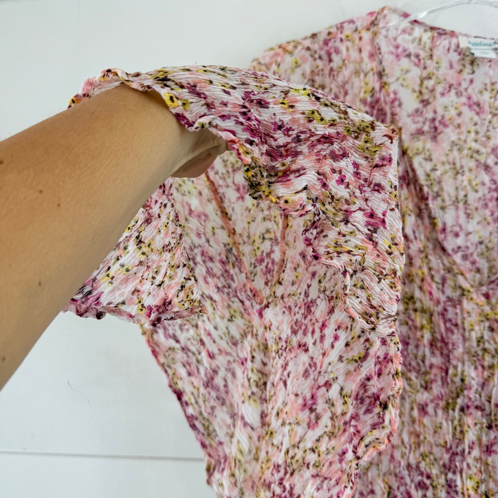 Sundance CURRANT BLOSSOM Floral Blouse V-Neck Flowy Bohemian Top Lightweight M