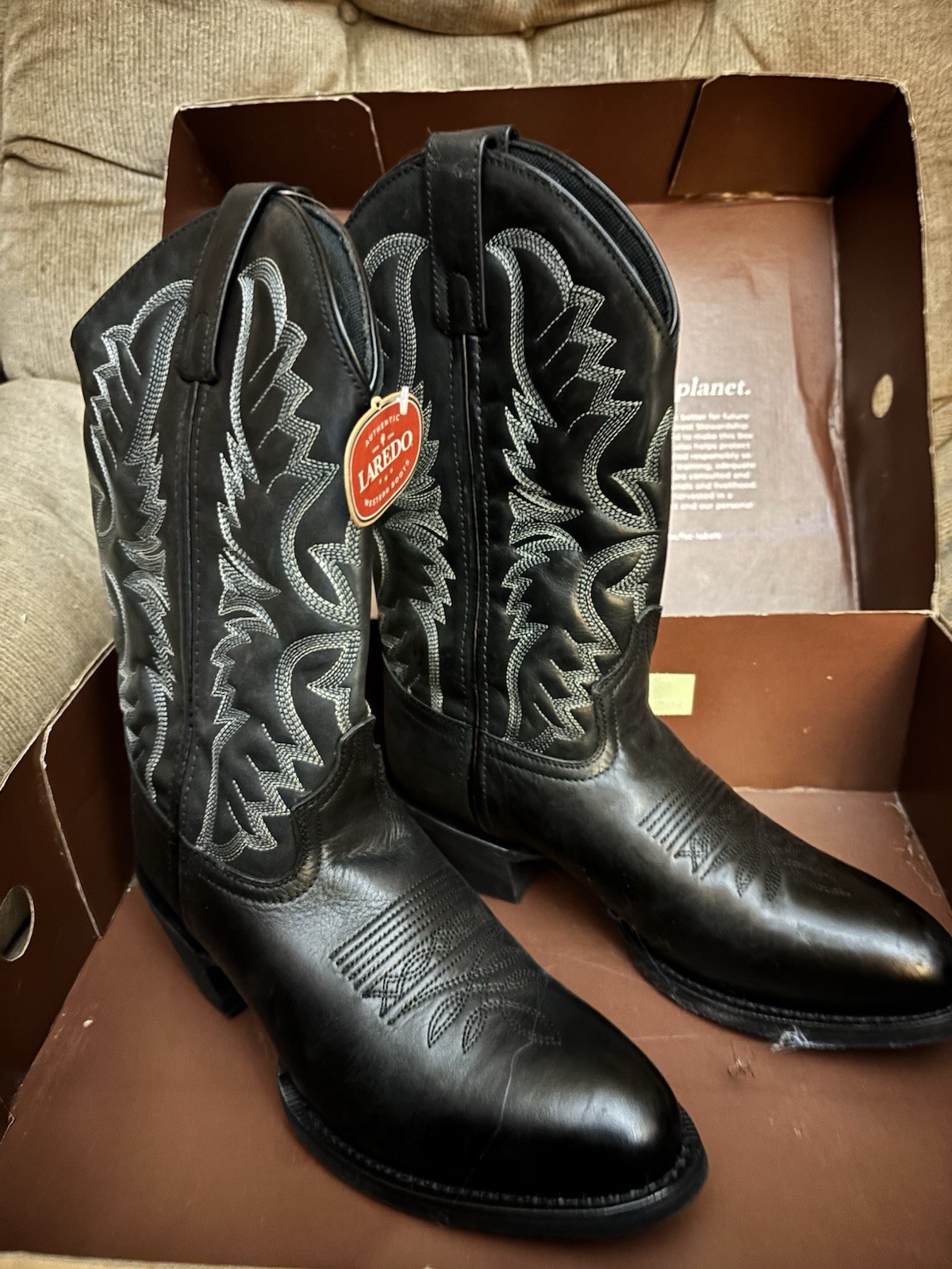 NIB Laredo 68450 Tumbled Round Toe Men’s Dress Leather Boots Mid Calf black 7D