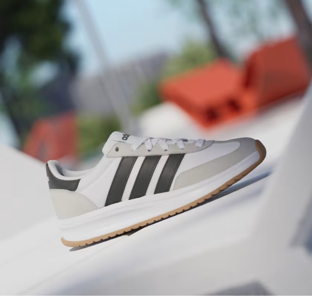 Size 7-Adidas Run 70s 2.0 Juniors White/black/grey (JI2266)
