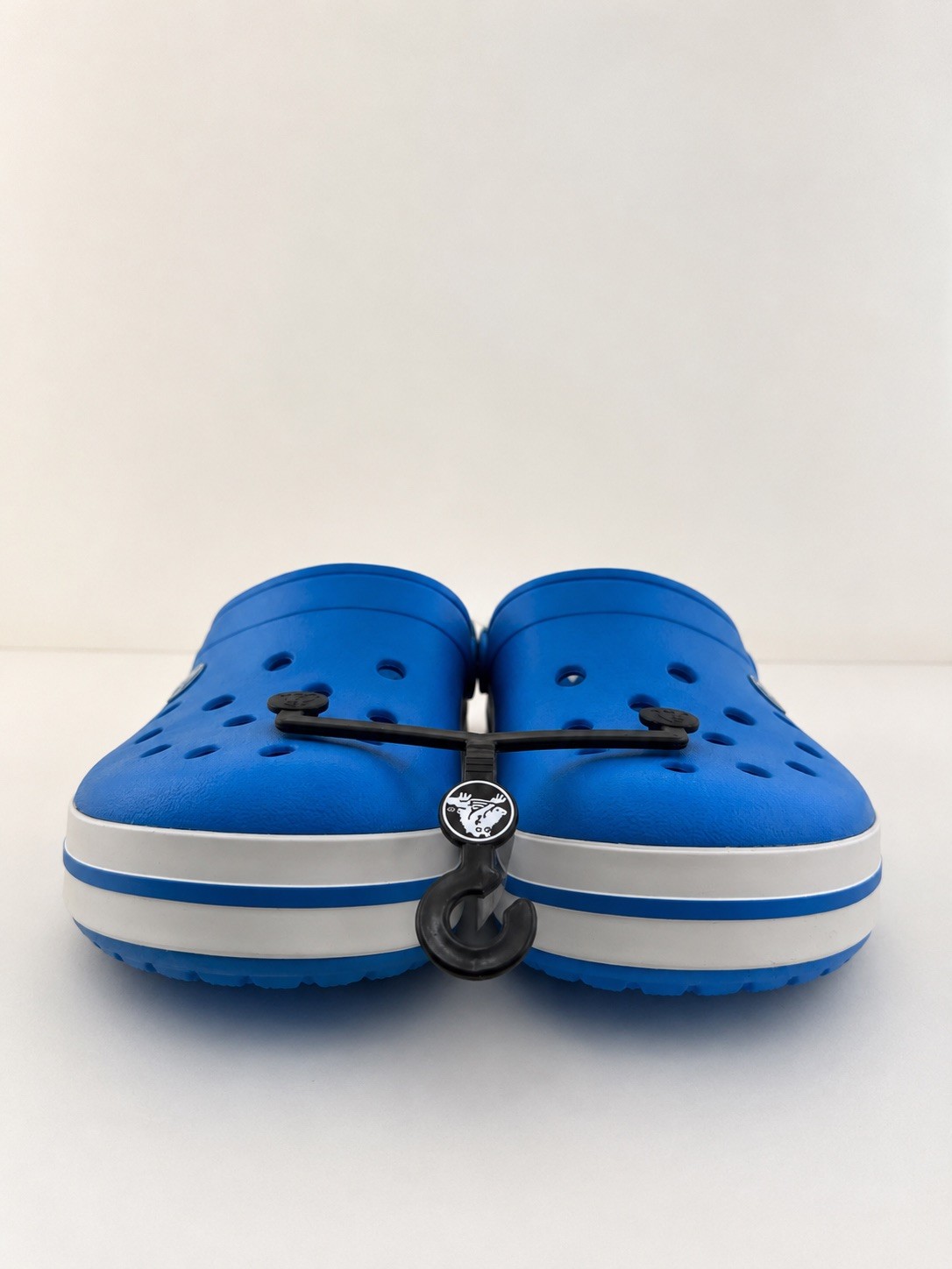 New Crocs Crocband Clog Ocean White Blue M6 W8 Unisex Comfort Shoes NWT