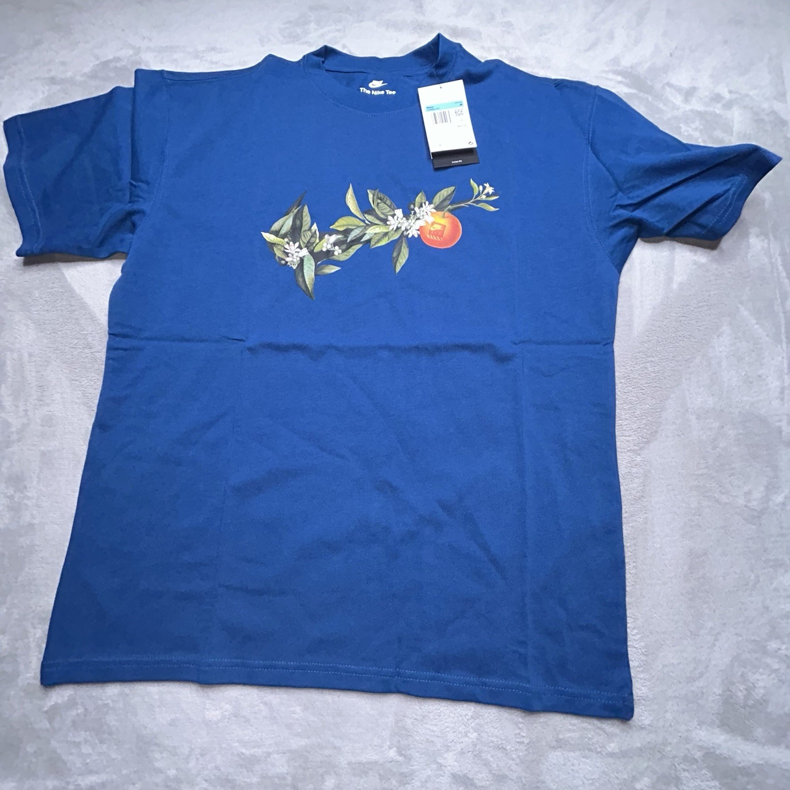 Nike Sportswear Air Graphic Tee Medium Blue Loose Fit Floral NWT