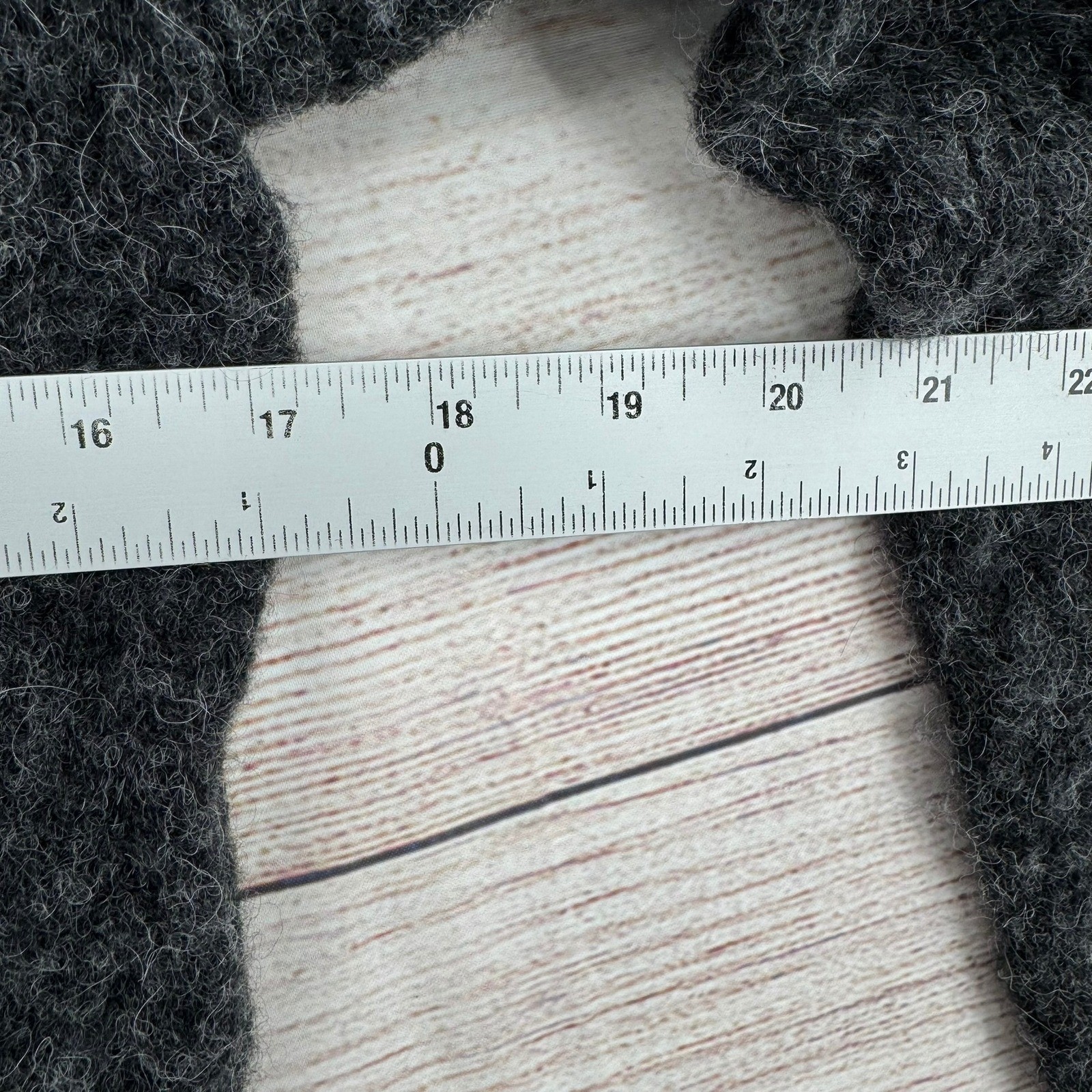 Lululemon Alpaca Wool Blend Sweater Womens S/P Grey Cropped Crewneck LW3HZKS