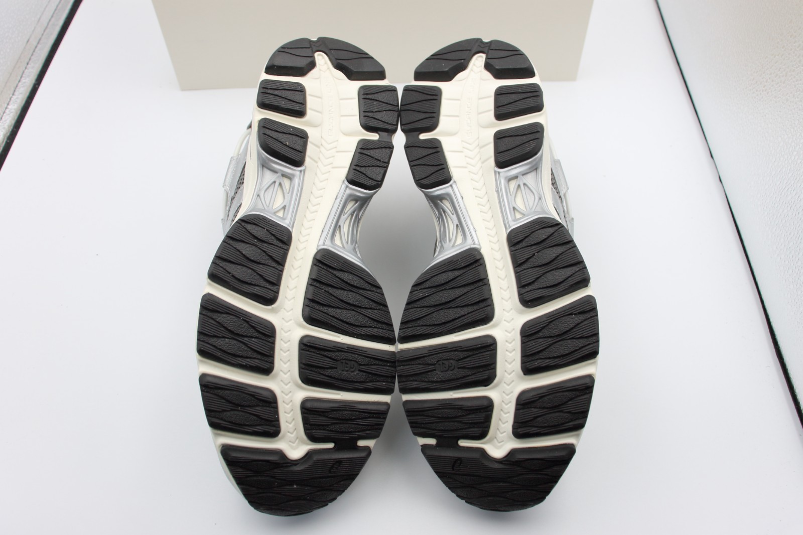 Kith Ronnie Fieg × Asics Gel-Mai 0.1 Japan 1203A907-020 Men’s US3.5-15 NEW