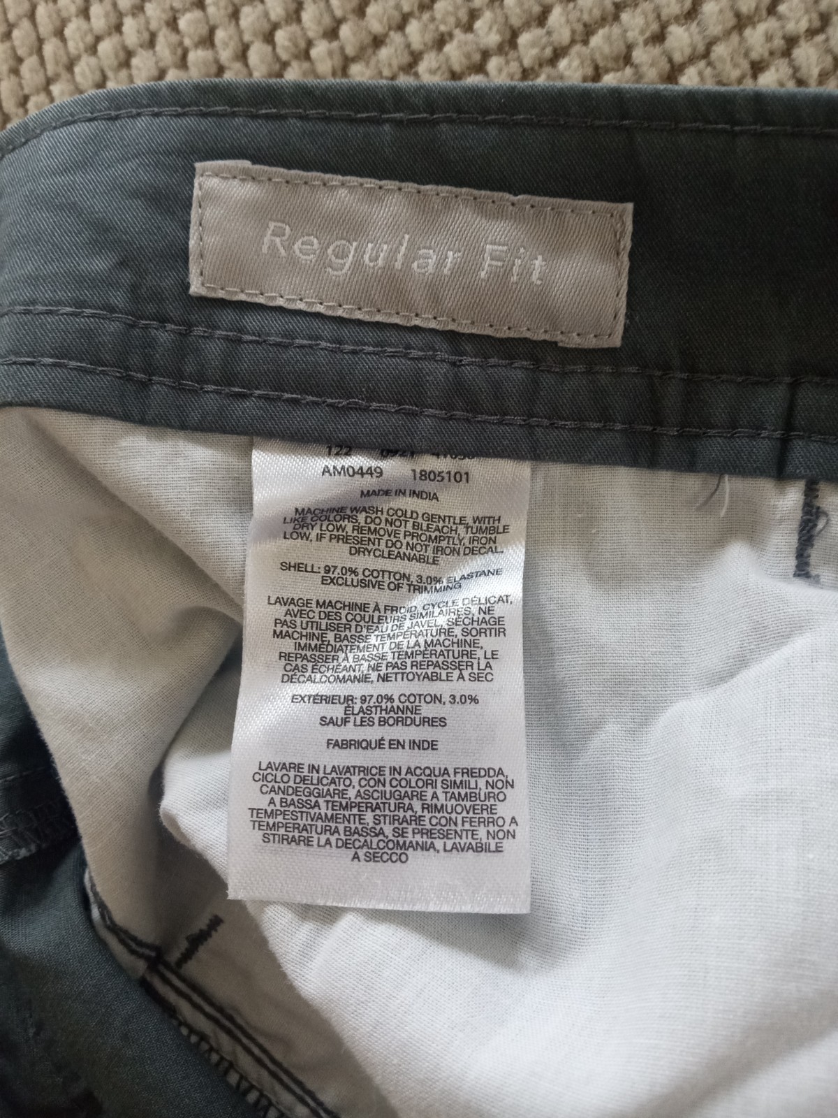men’s columbia khaki pants/40×34/97 cotton 3 elestane/gray/nos?/no tags