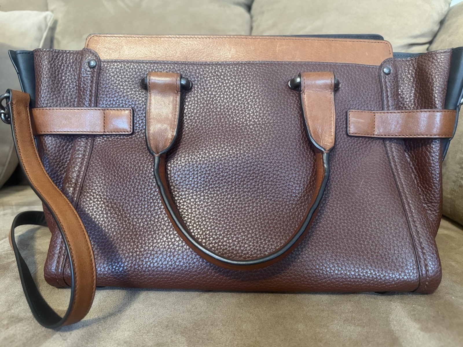 Coach Brown Pebbled Satchel Top Handle, Detachable Strap, Turn Lock Zip