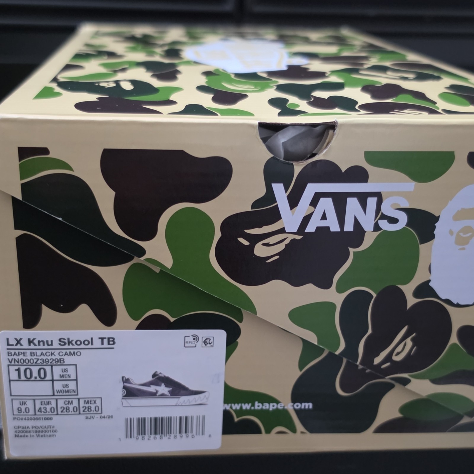 VANS Knu Skool LX x BAPE Black/White Camo Low Top Lace-Up Sneakers VN000Z3929B