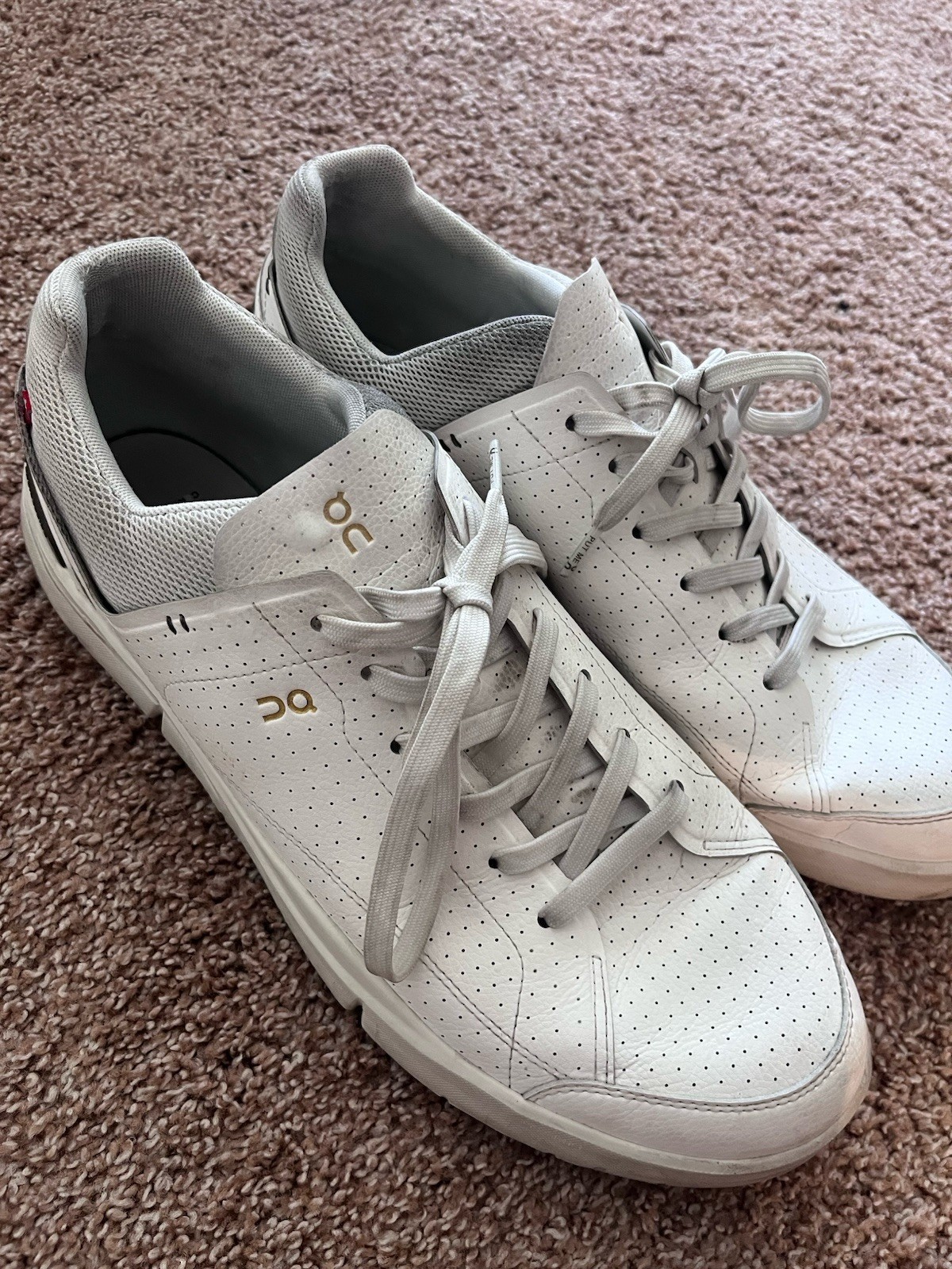 On Cloud The Roger Advantage White Leather Sneakers Men’s Size 13