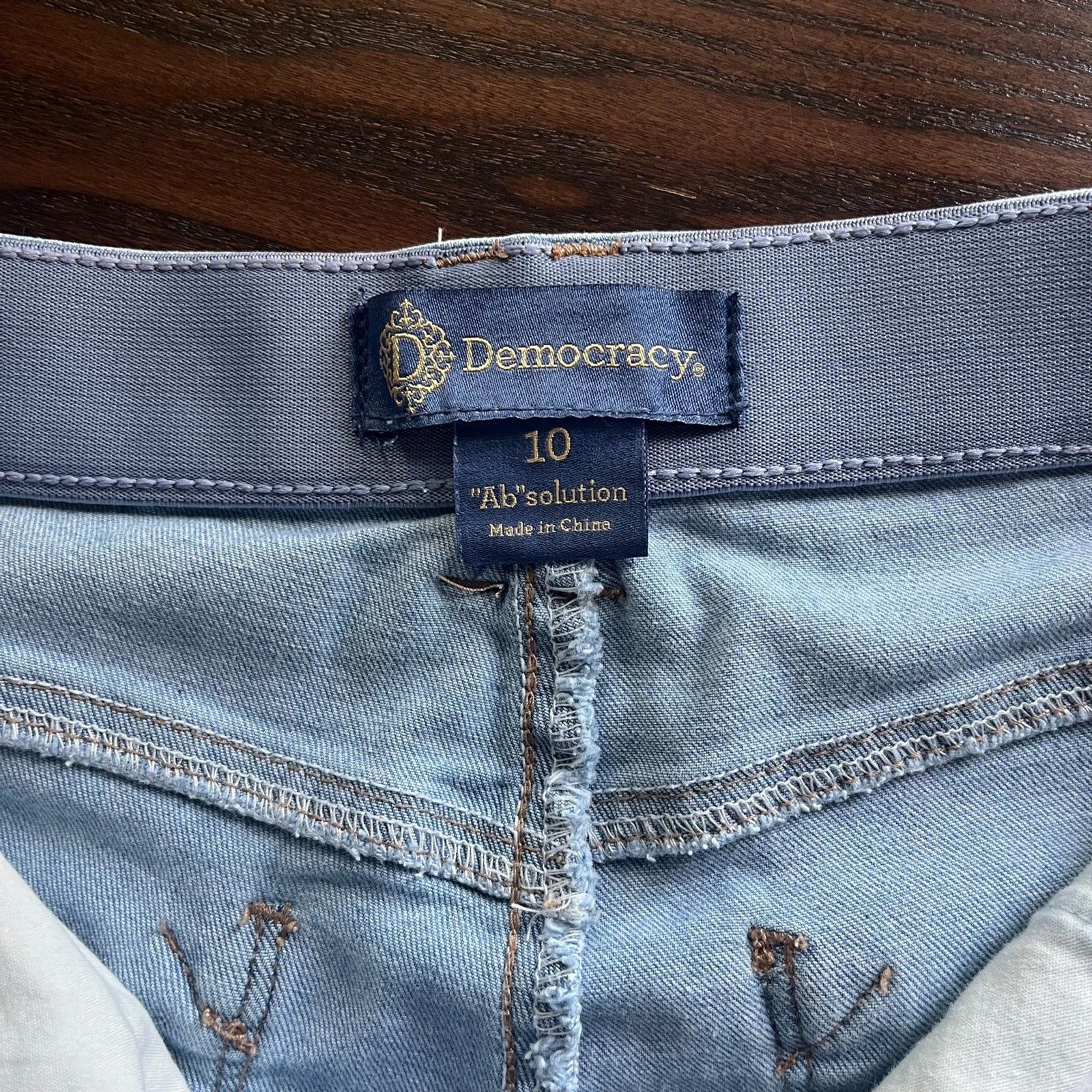Democracy “Ab”Solution Skyrise Long Flare Jeans Powder Blue Sz 10 Button Pocket