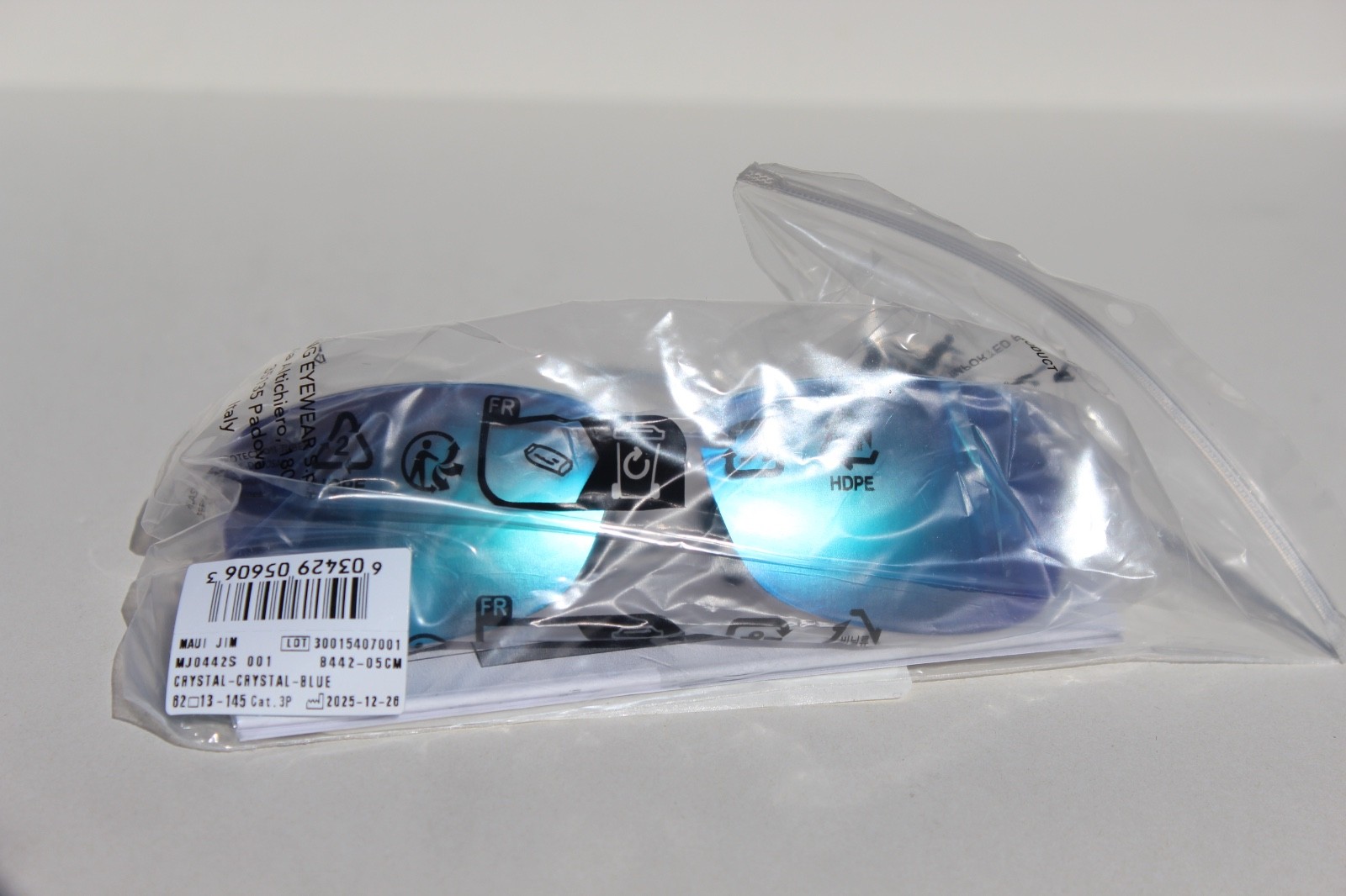MAUI JIM ‘AKAU POLARIZED Sunglasses B442-05CM Crystal Matte/Blue Hawaii NEW