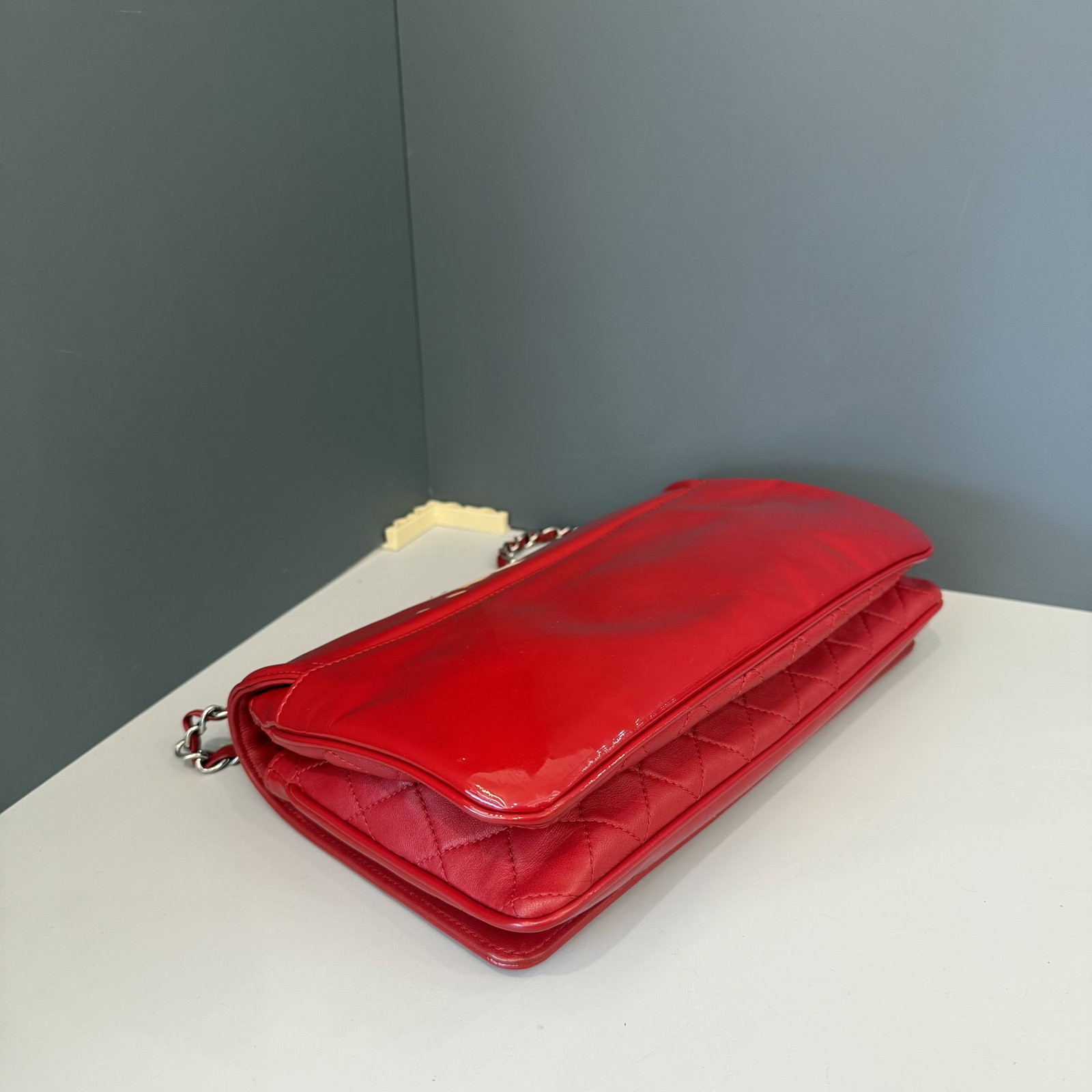 Chanel Flap Bag Red Patent Calfskin (zz022826d1)