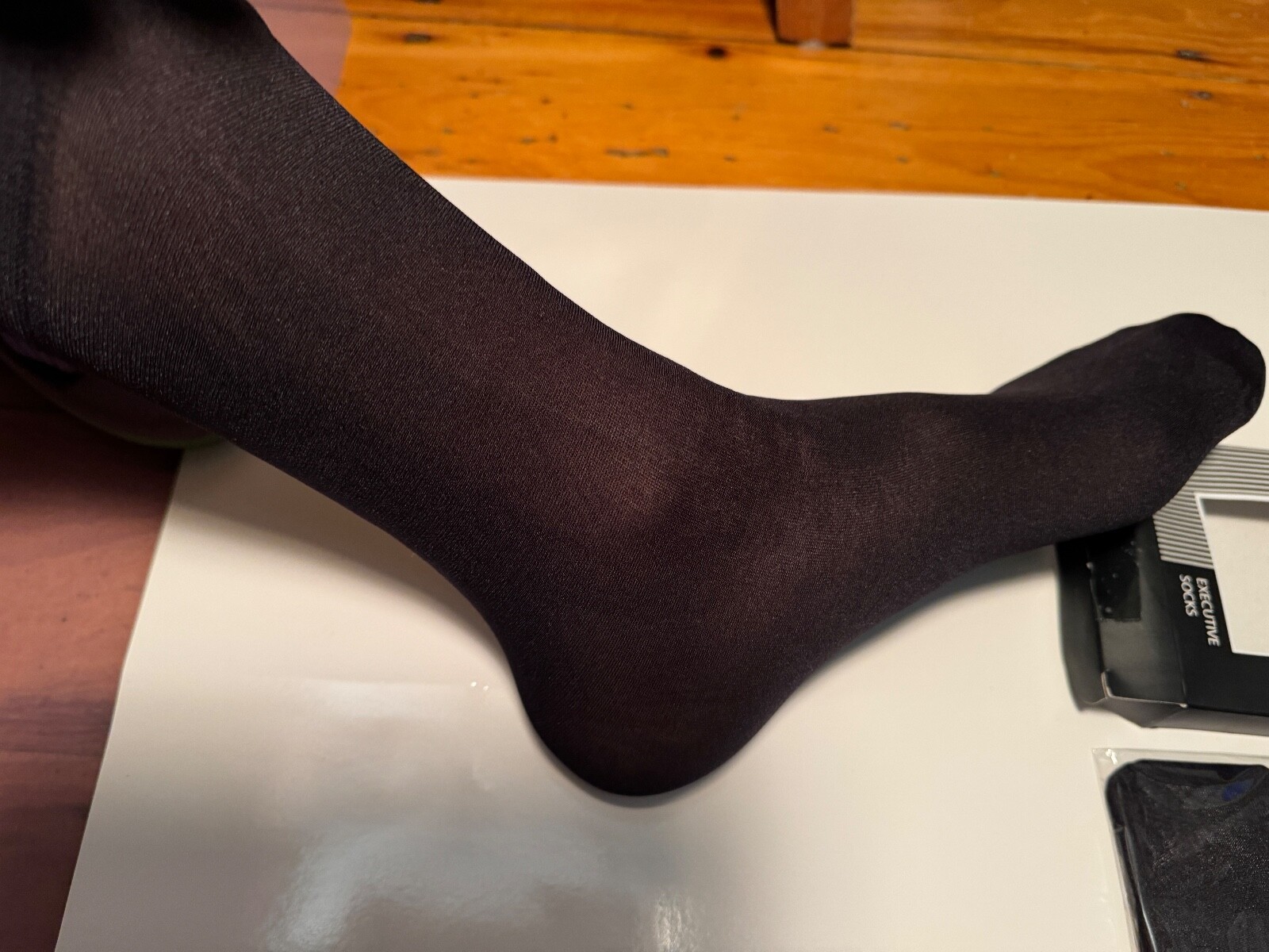 New $30 Men 3 Pairs 100% Nylon Sheer Dore Dore Falke Executive Dress Socks