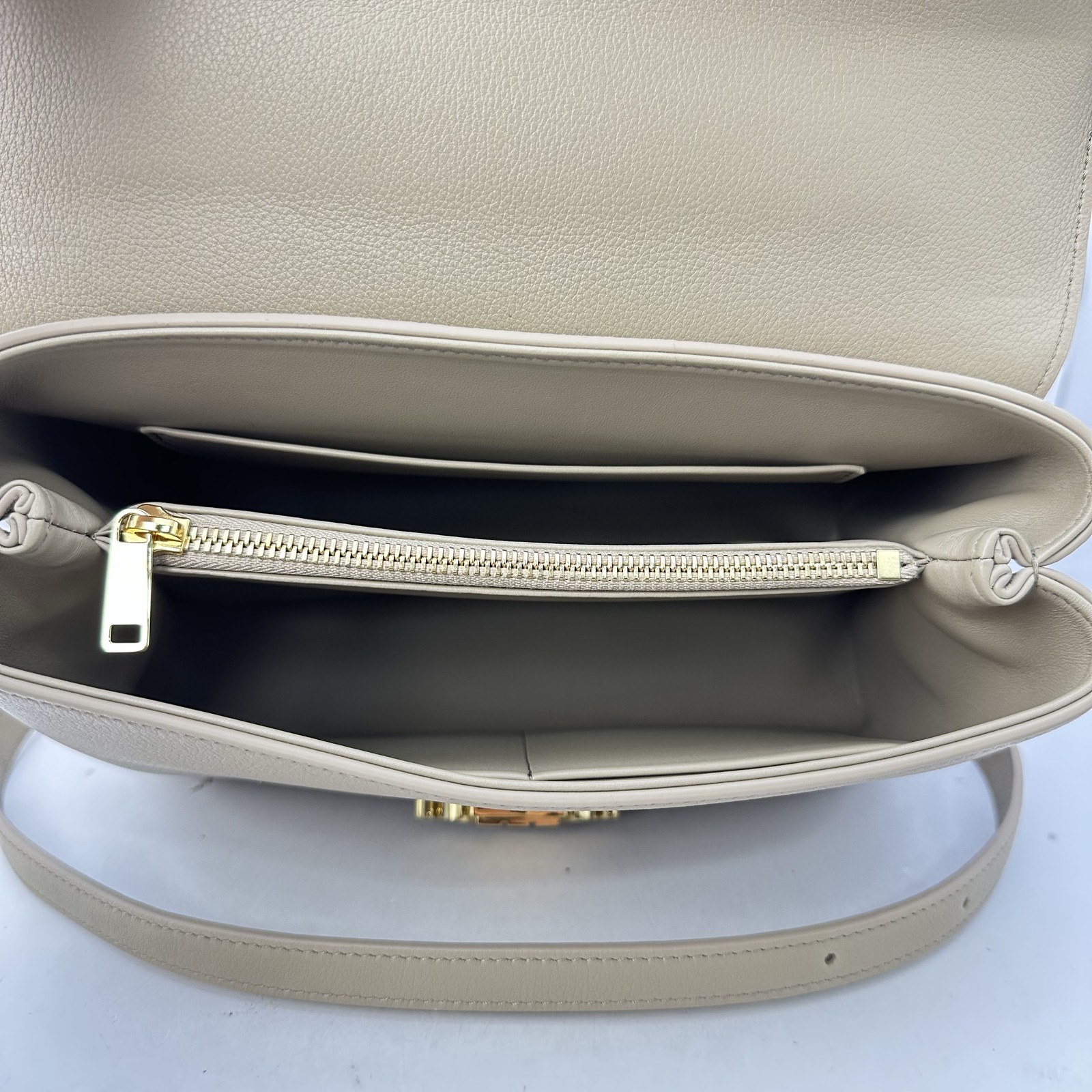Celine Womens Medium Nino crossbody Top Handle Bag Leather Safari