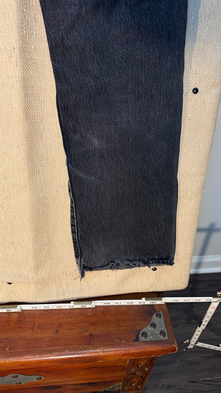 Levi’s 501 Black Distressed Jeans Button Fly Faded Denim Men’s 36×29
