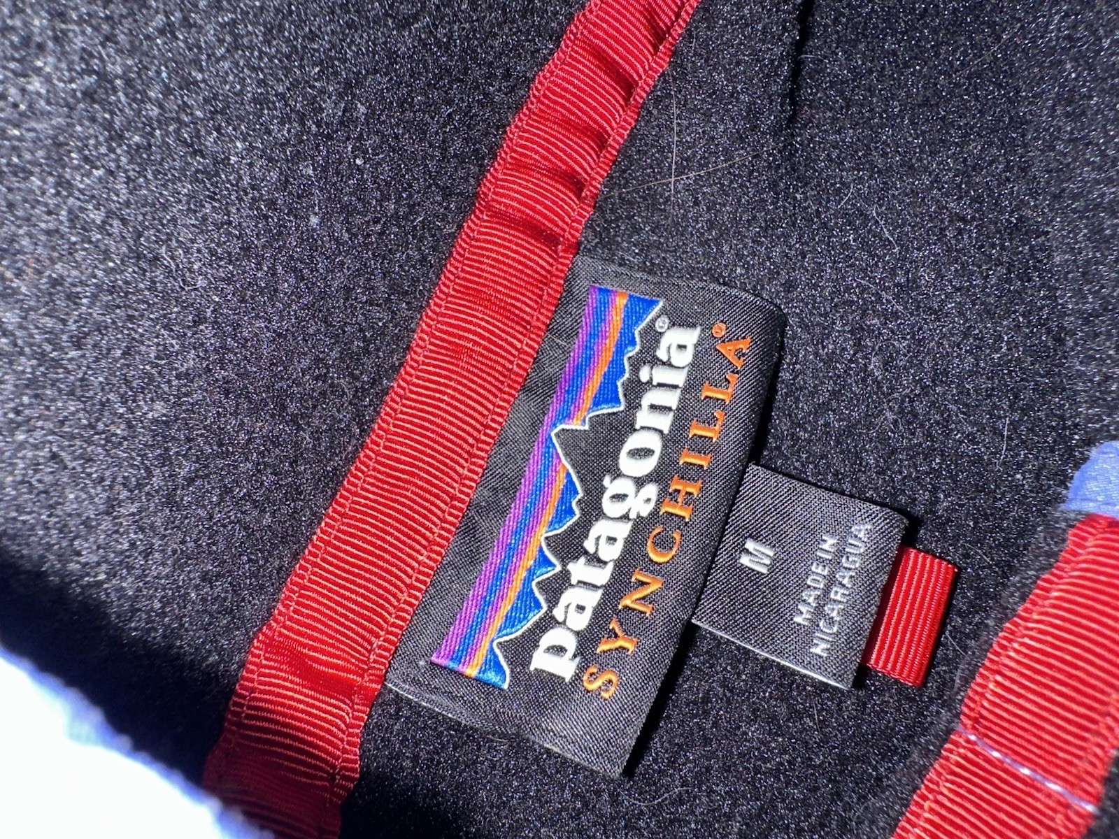 Patagonia Synchilla Snap T Size M Black Purple EUC