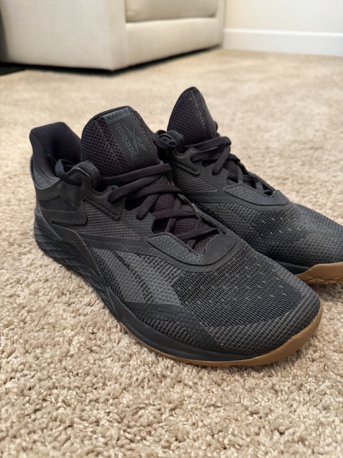 Reebok Nano 10 – Black/Gum Men’s size 10