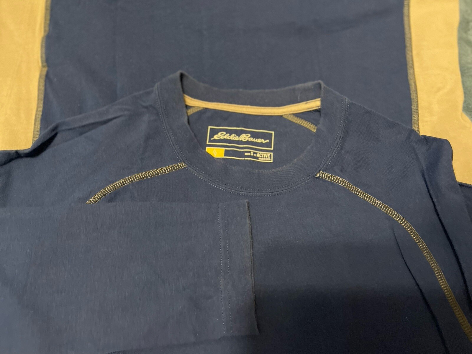 EDDIE BAUER TRAVEX LOOKOUT LONG-SLEEVE PERFORMANCE ROYAL BLUE T-SHIRT SMALL EUC