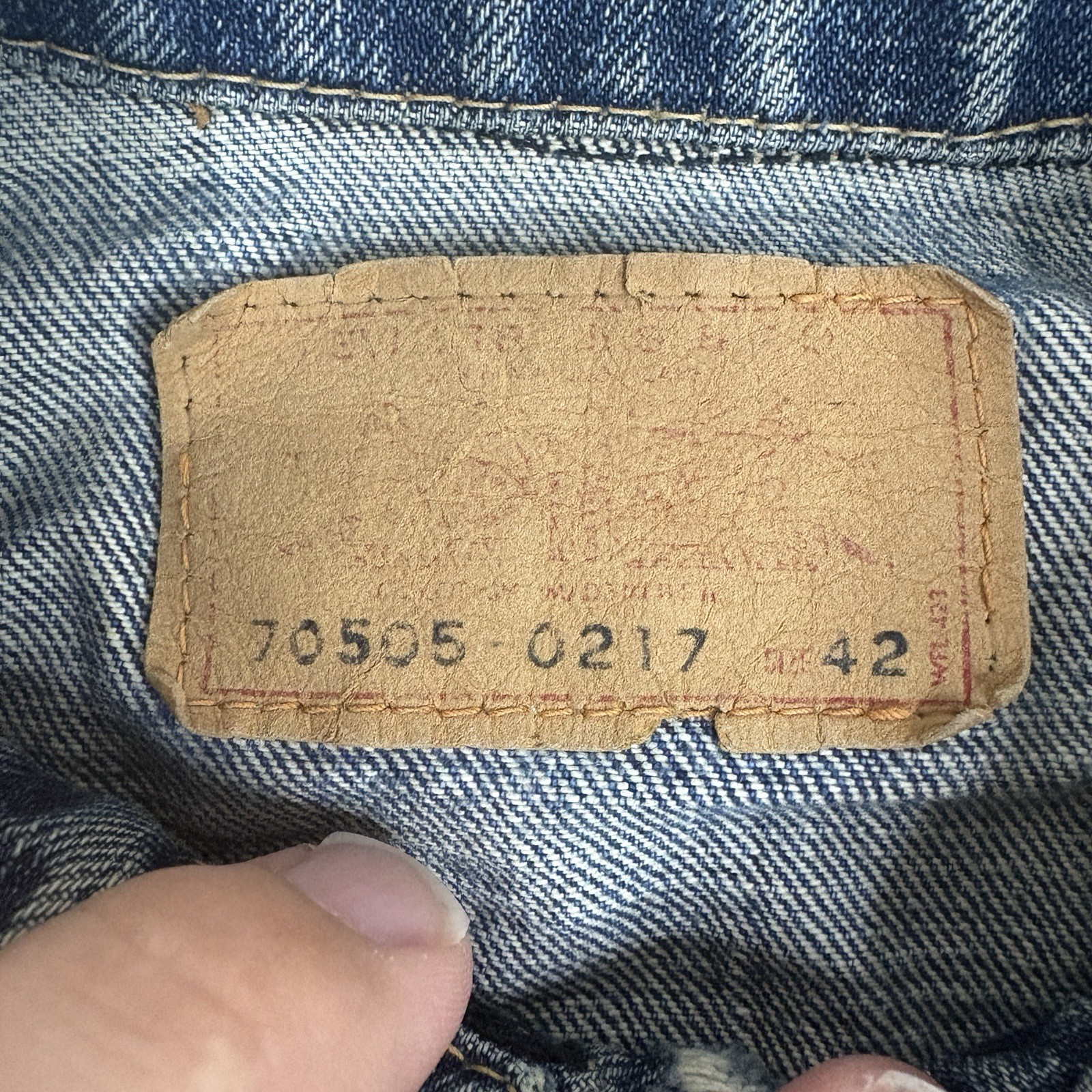 Levi’s 70505 Big E Type 3 Denim Trucker Jacket 42 (20.5×23.5) Vintage Distressed