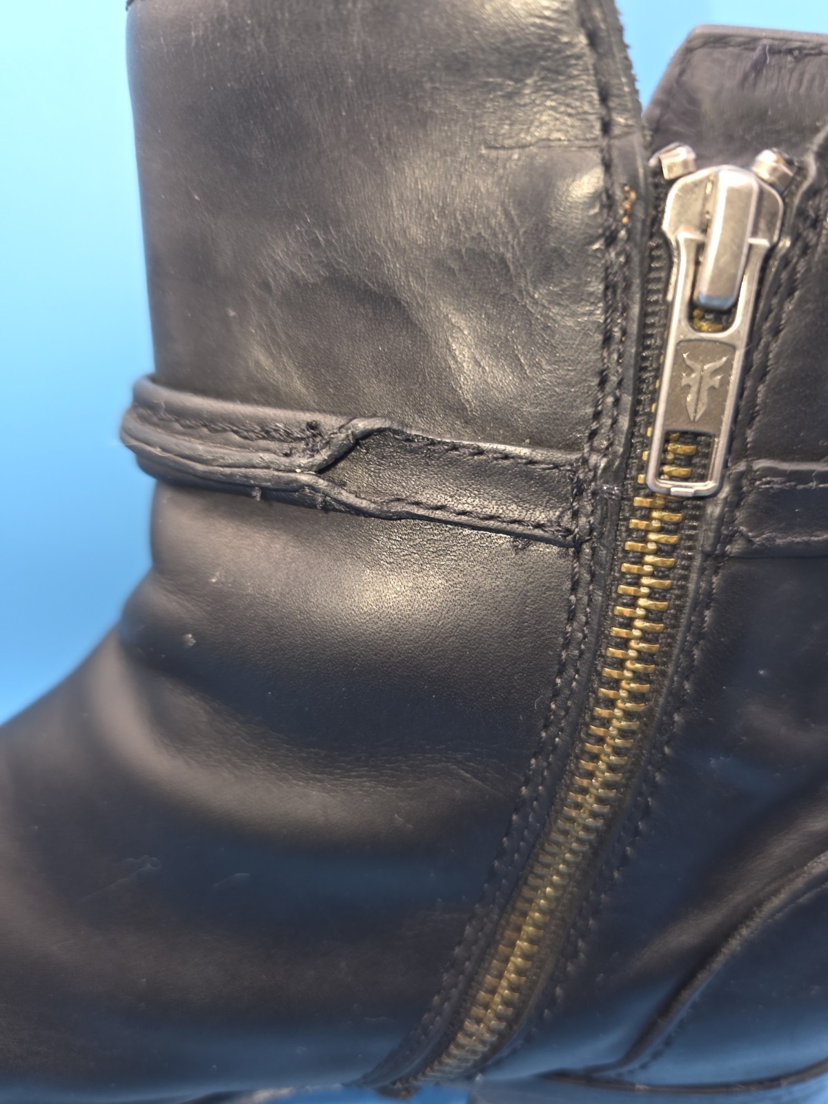 FRYE Melissa Black Leather Inside Zip Boots Size 8B EUC Style 3478443