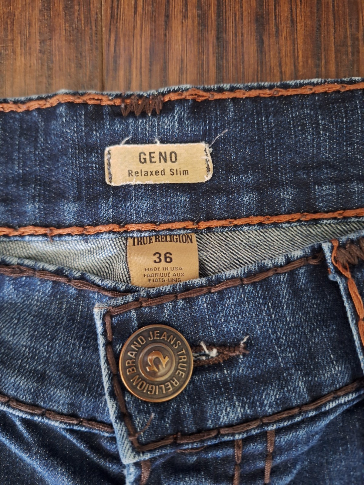 True Religion Men’s Geno slim fit jeans Medium Wash Buckstitch detail size 36×33