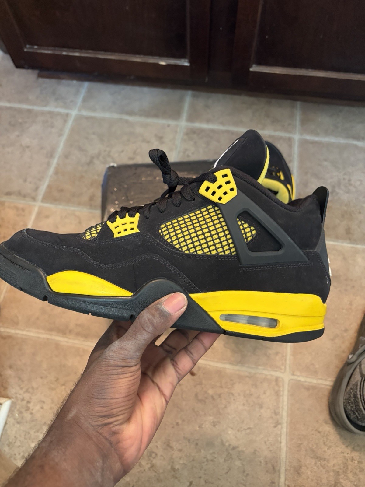 Air Jordan 4 Retro Thunder