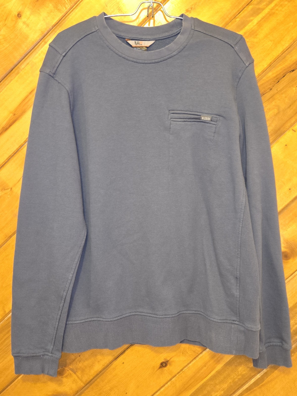 5.11 Tactical Men’s Light Blue Gray Engage Fleece Crewneck Sweater Size Large