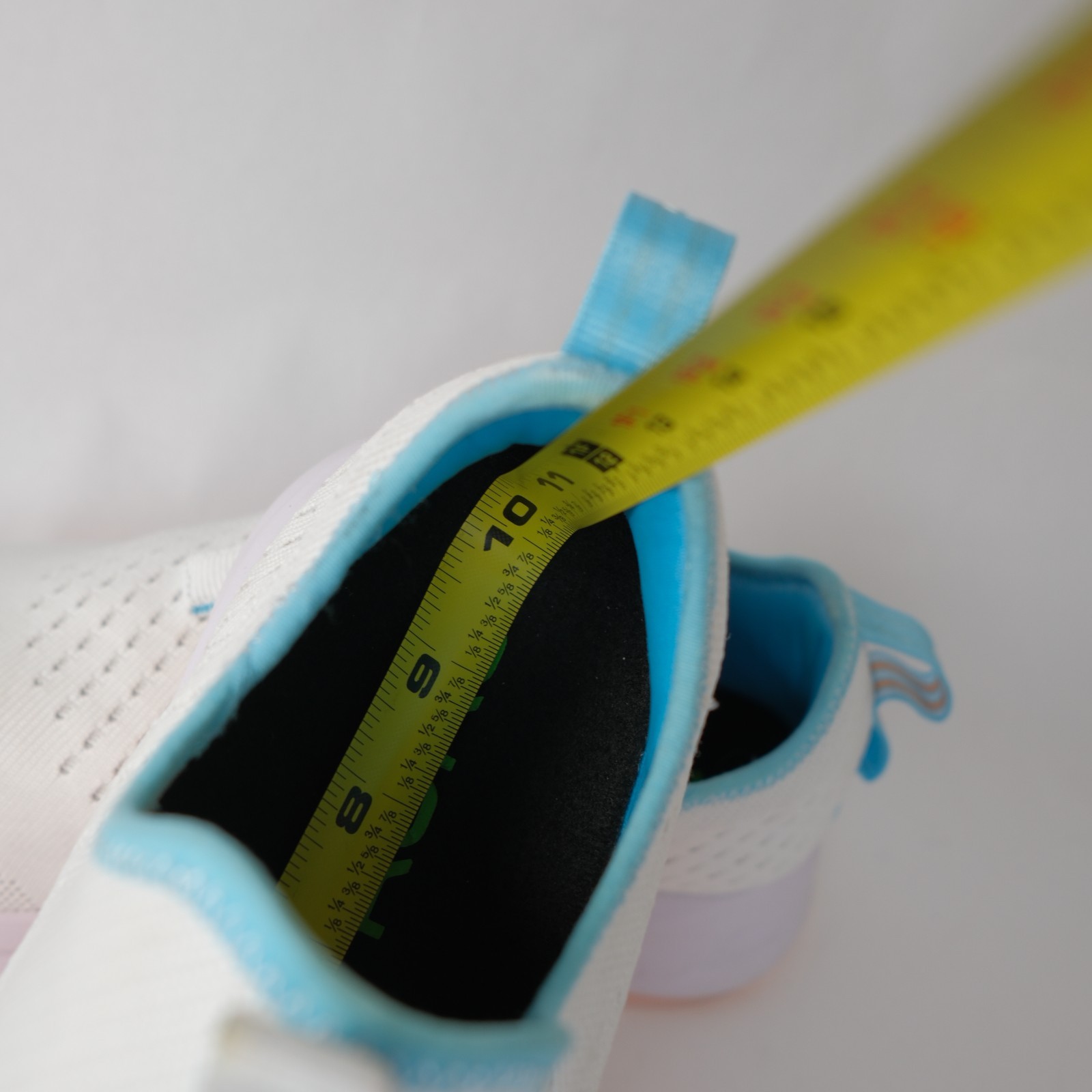 Kuru ATOM Slip-On Bright White-Topaz Blue Women’s Size 10.5 *EXCELL COND!