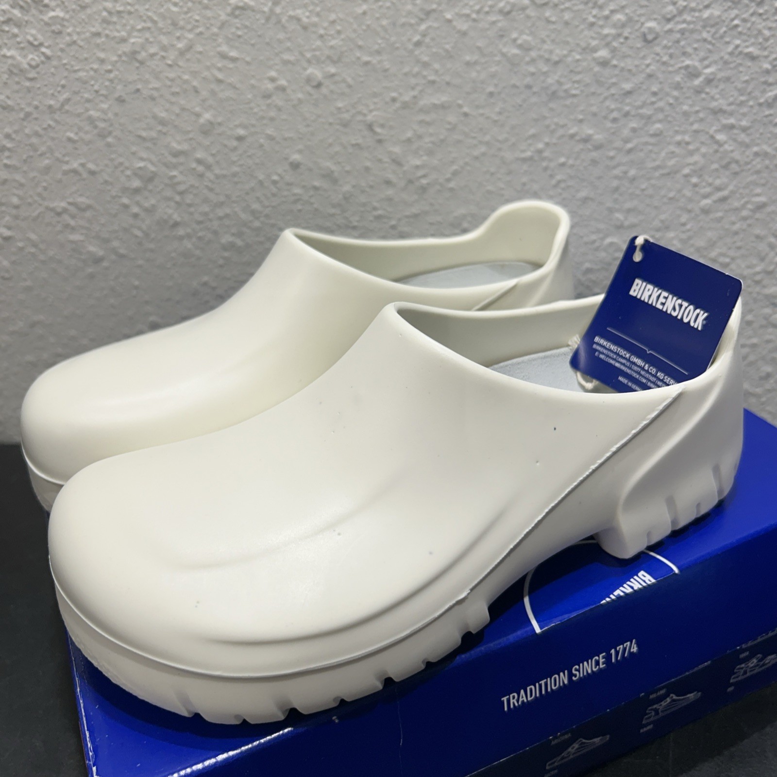 Birkenstock A640 White Reinforced Steel Toes EU 37 US W6 M4