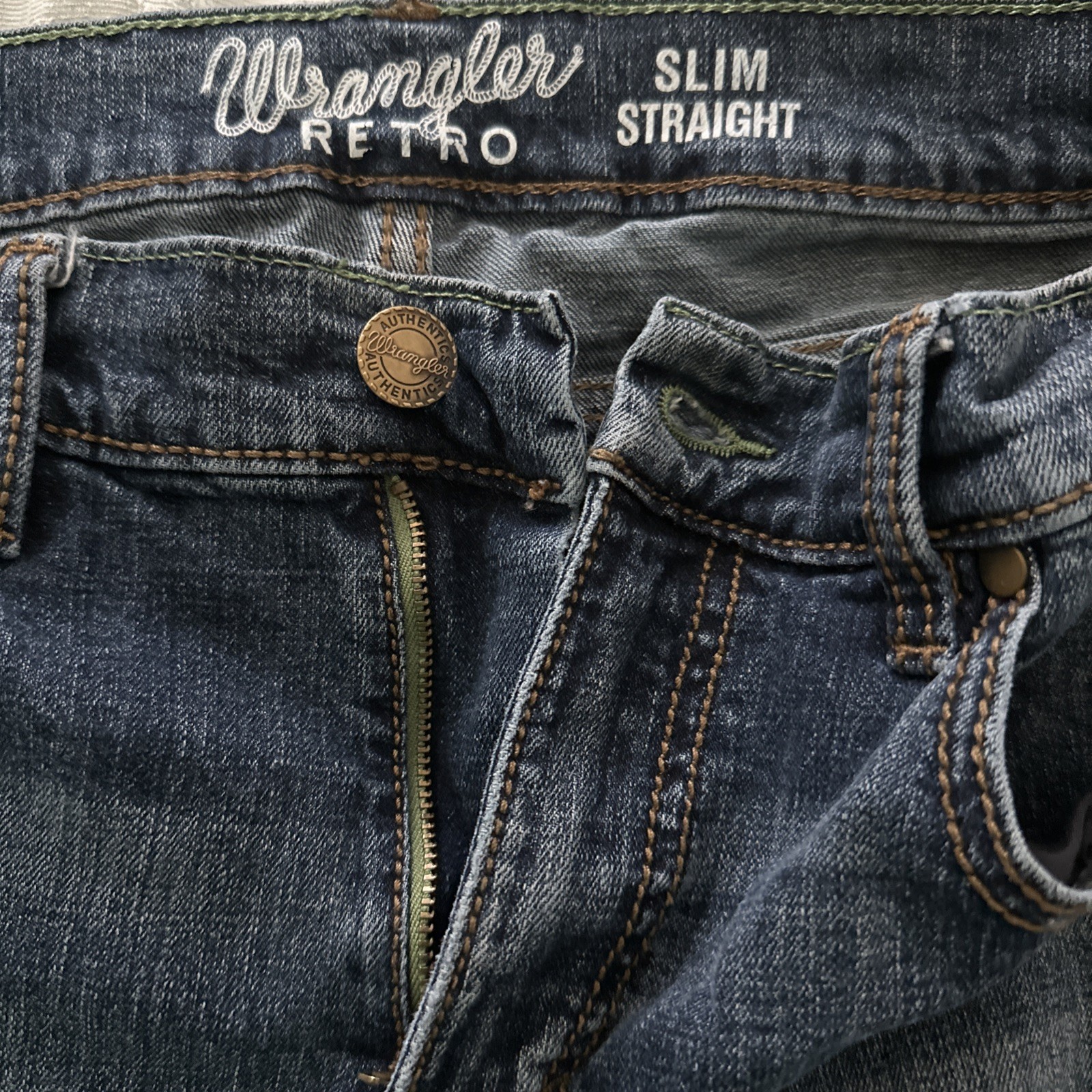 Wrangler Retro Slim Straight Men’s Blue Jeans Size 31×32