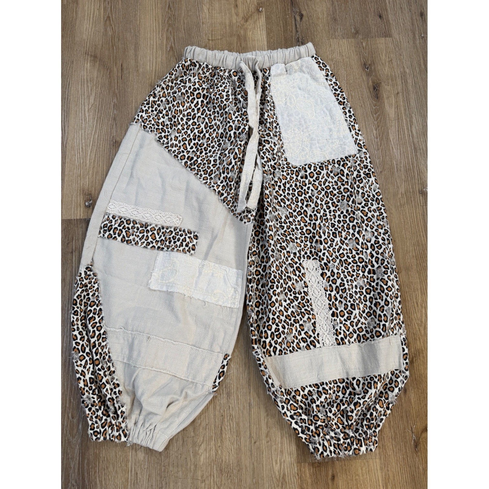 POL Patchwork Harem Pants Womens Medium Leopard Lace Distressed Boho Joggers