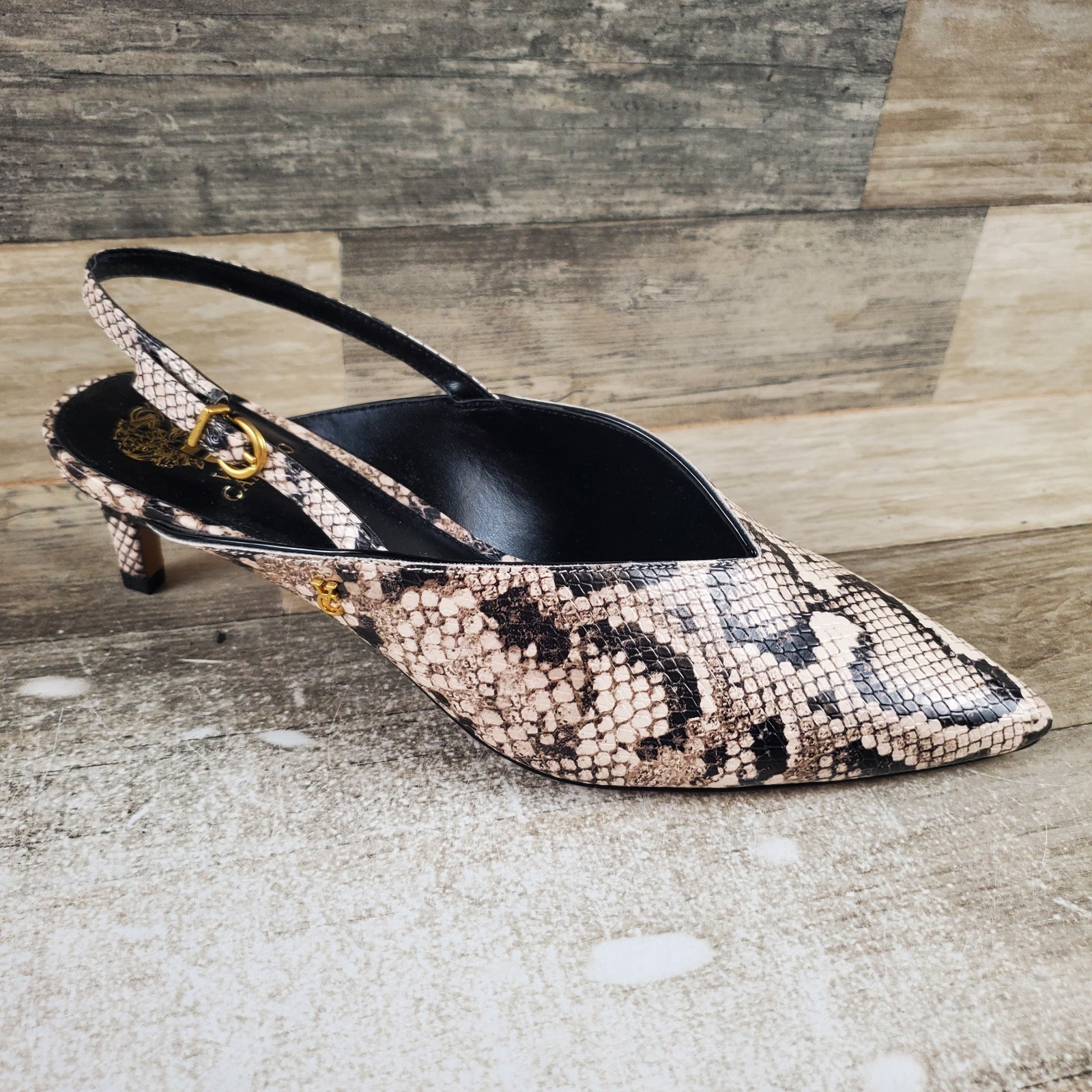 Vince Camuto Kylien Womens Pump Sz 8.5 M Black Cream Snake Skin Buckle Slingback