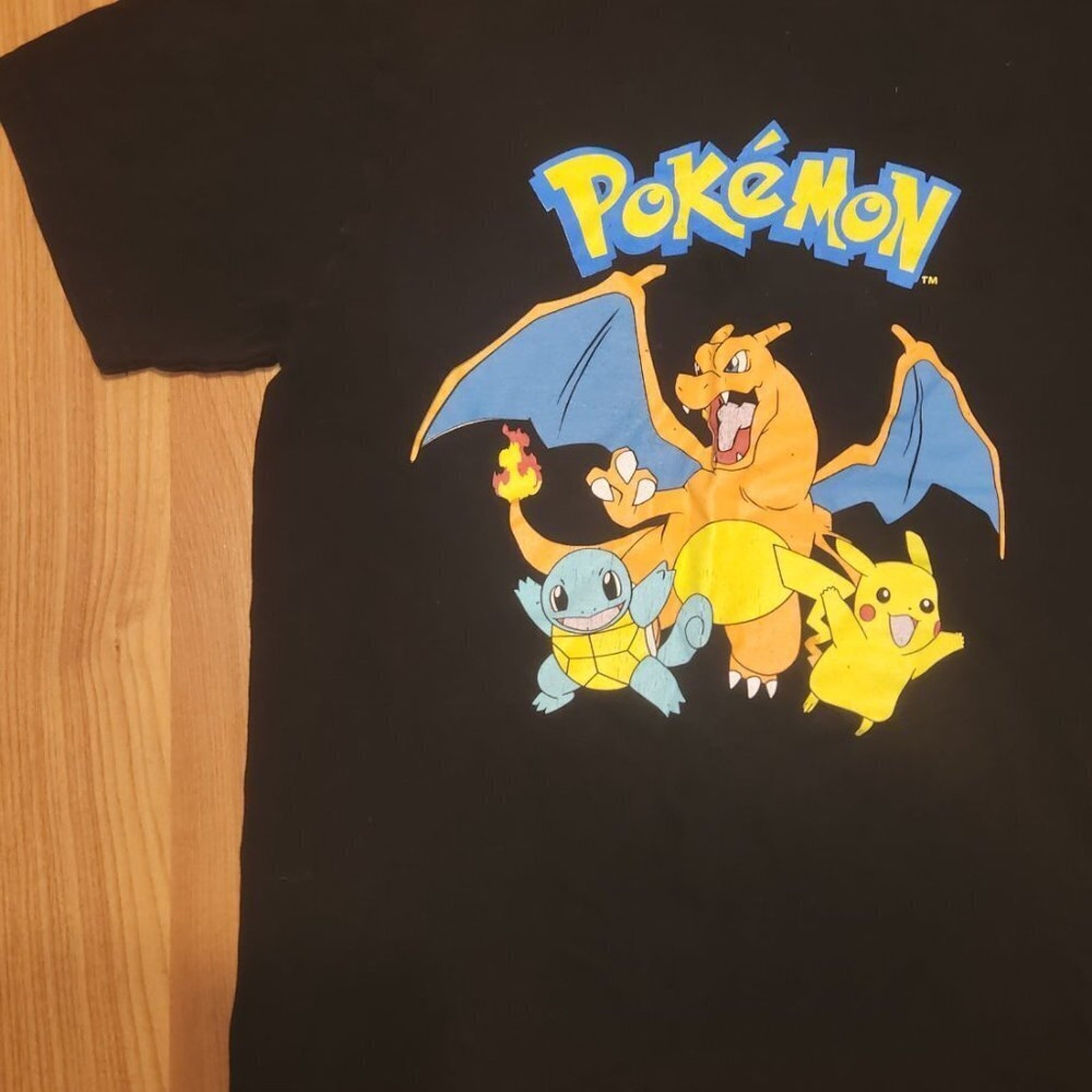 Pokemon Black Shirt Medium Pickachu Squirtle Charizard