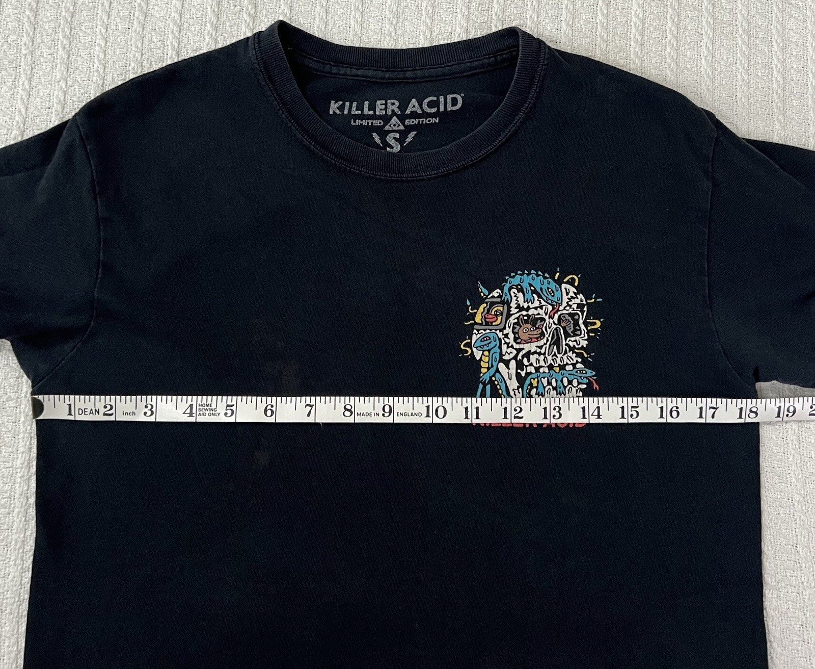 Killer Acid Mens Graphic Shirt The World Goes On After We’re Gone SM 18” X 25”